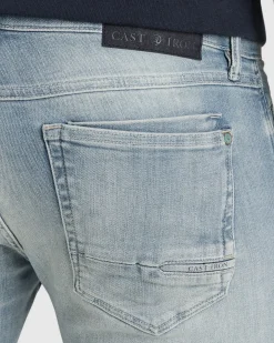 Cast Iron Shiftback Jeans