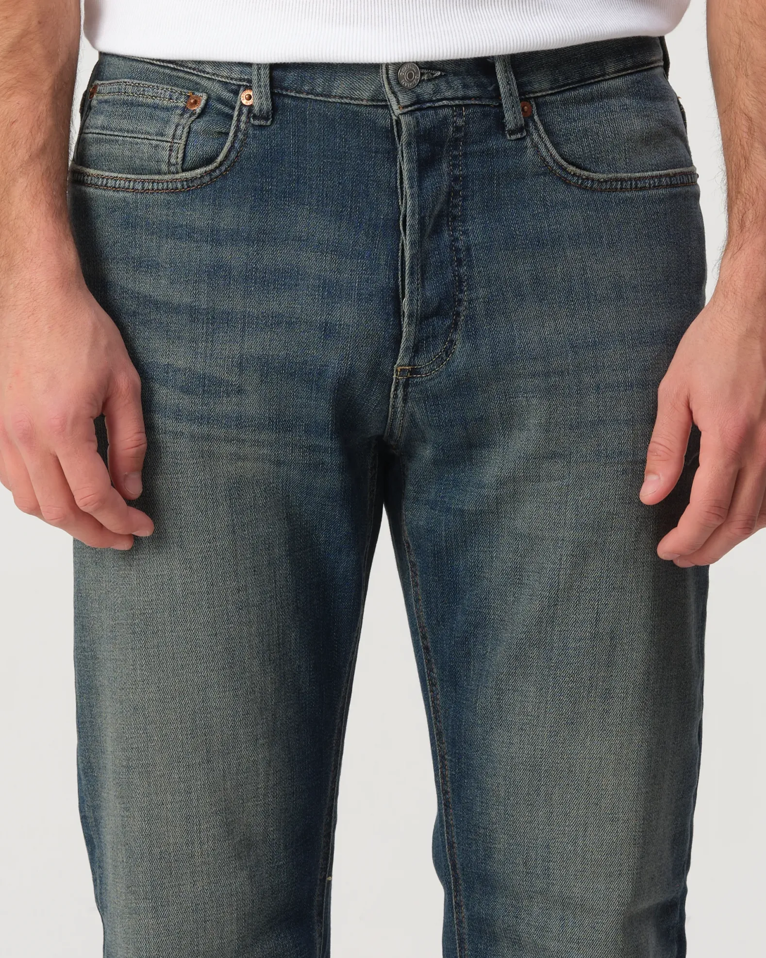 Denham Ridge AWD Jeans