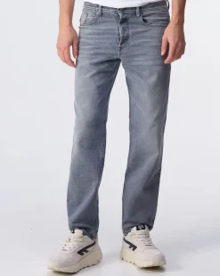 Diesel D-Finitive Jeans