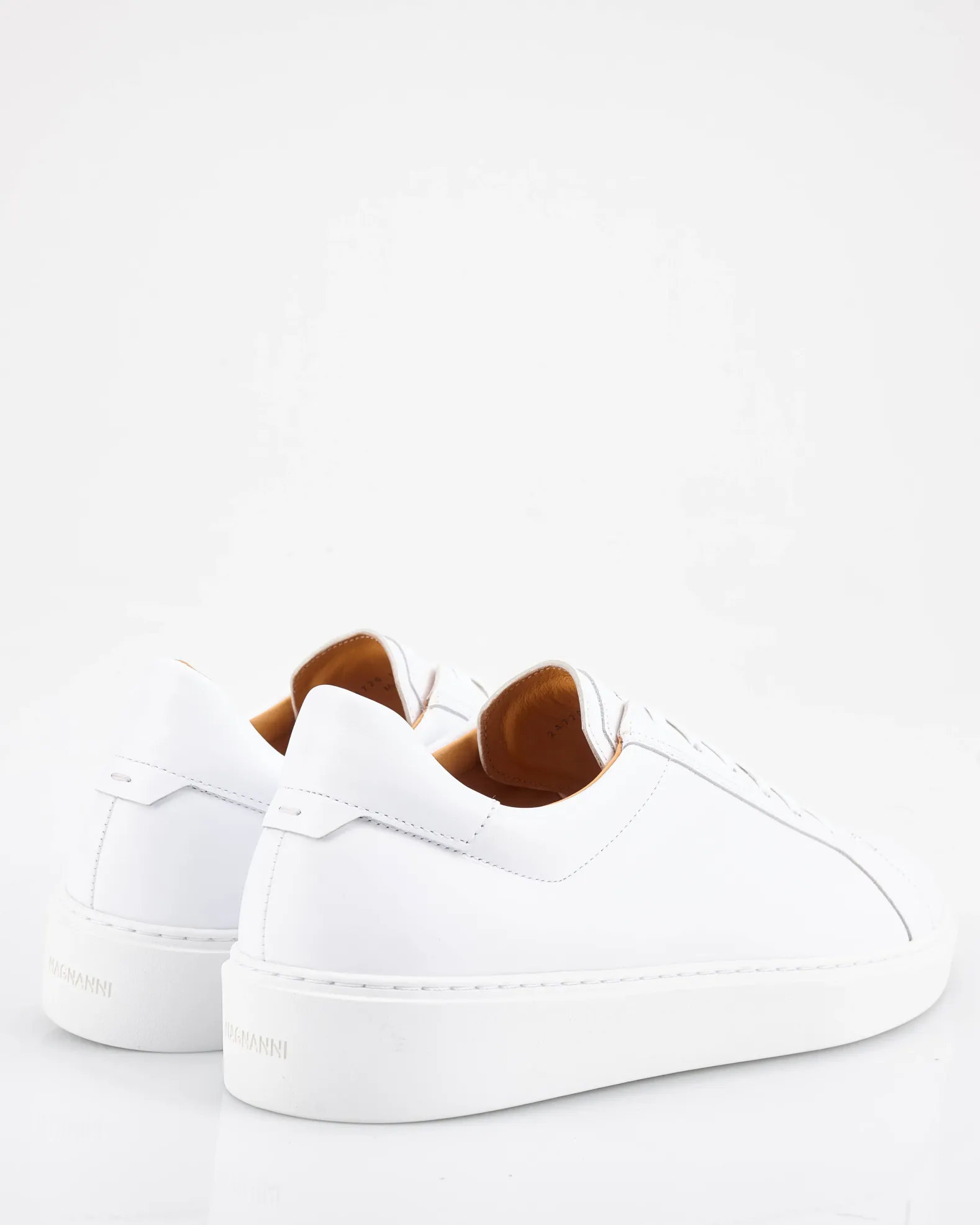 Magnanni Sneakers