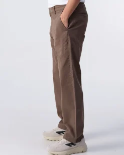 NN07 Aden Chino