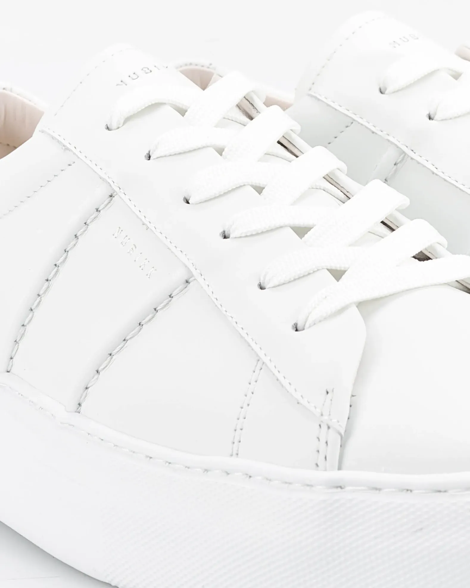 Nubikk Sneakers