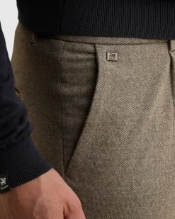 Vanguard Chino V11