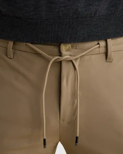 Vanguard Chino V12 Tech Stretch
