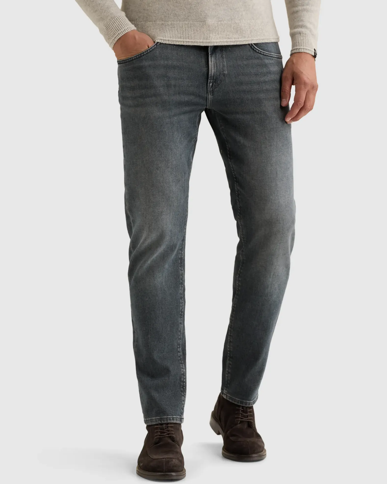 Vanguard Jeans V7