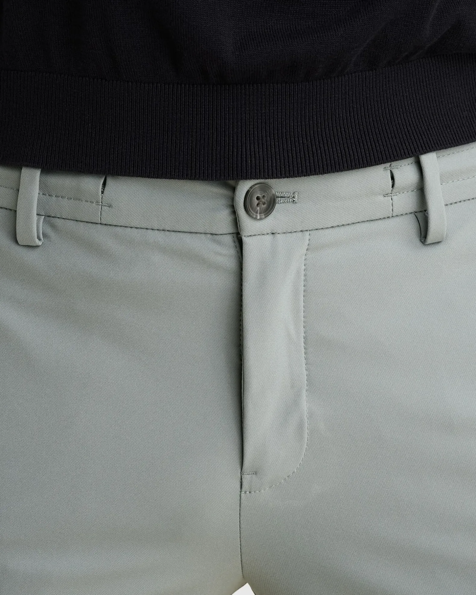 Vanguard V12 Chino